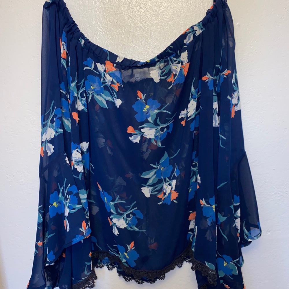 NWOT ASTR Sheer Cold Shoulder top